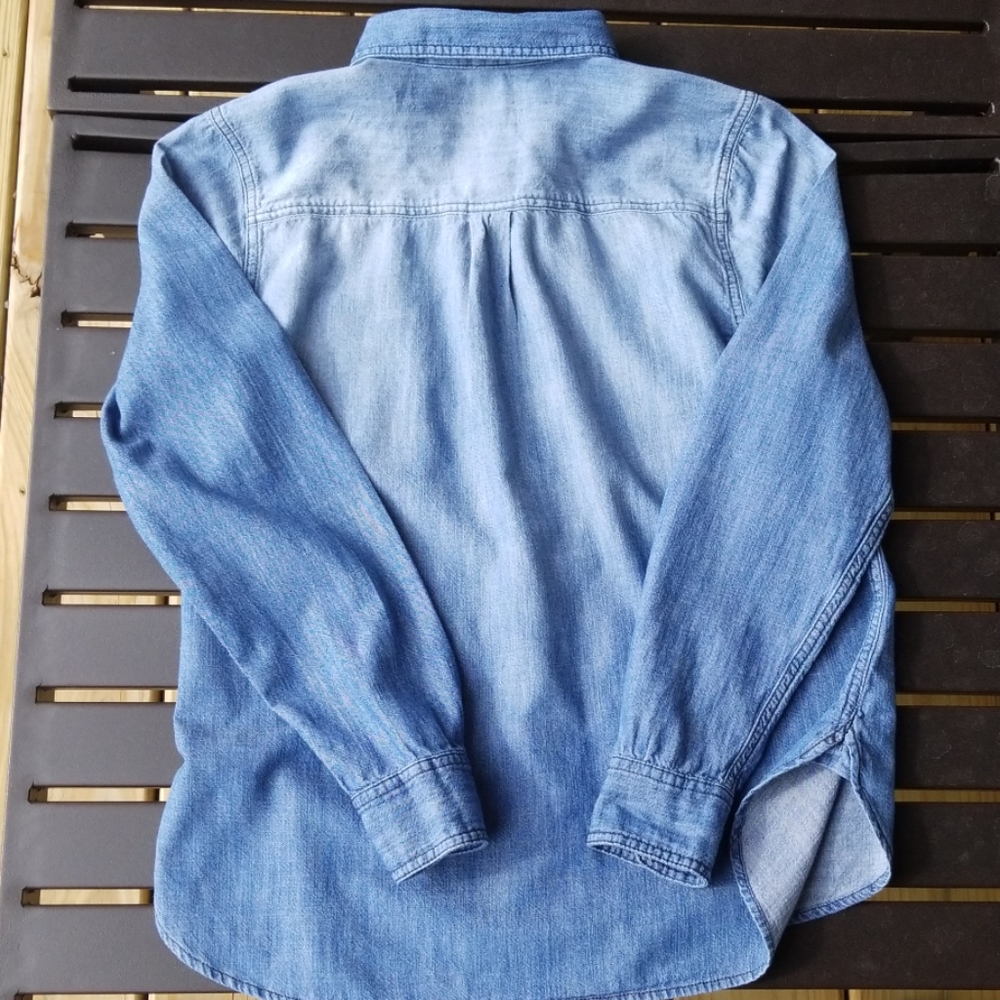 Old Navy Denim Button Down Shirt - Picture 3 of 3